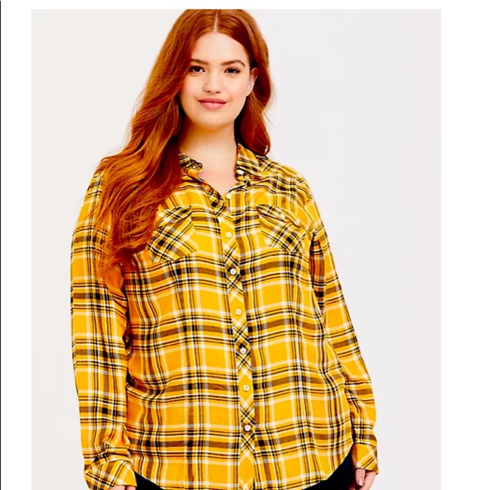 ISO Yellow Torrid Taylor size 6